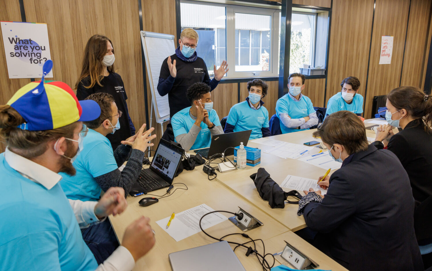 2021 - Story - A hackathon to decarbonise Renault Group plants