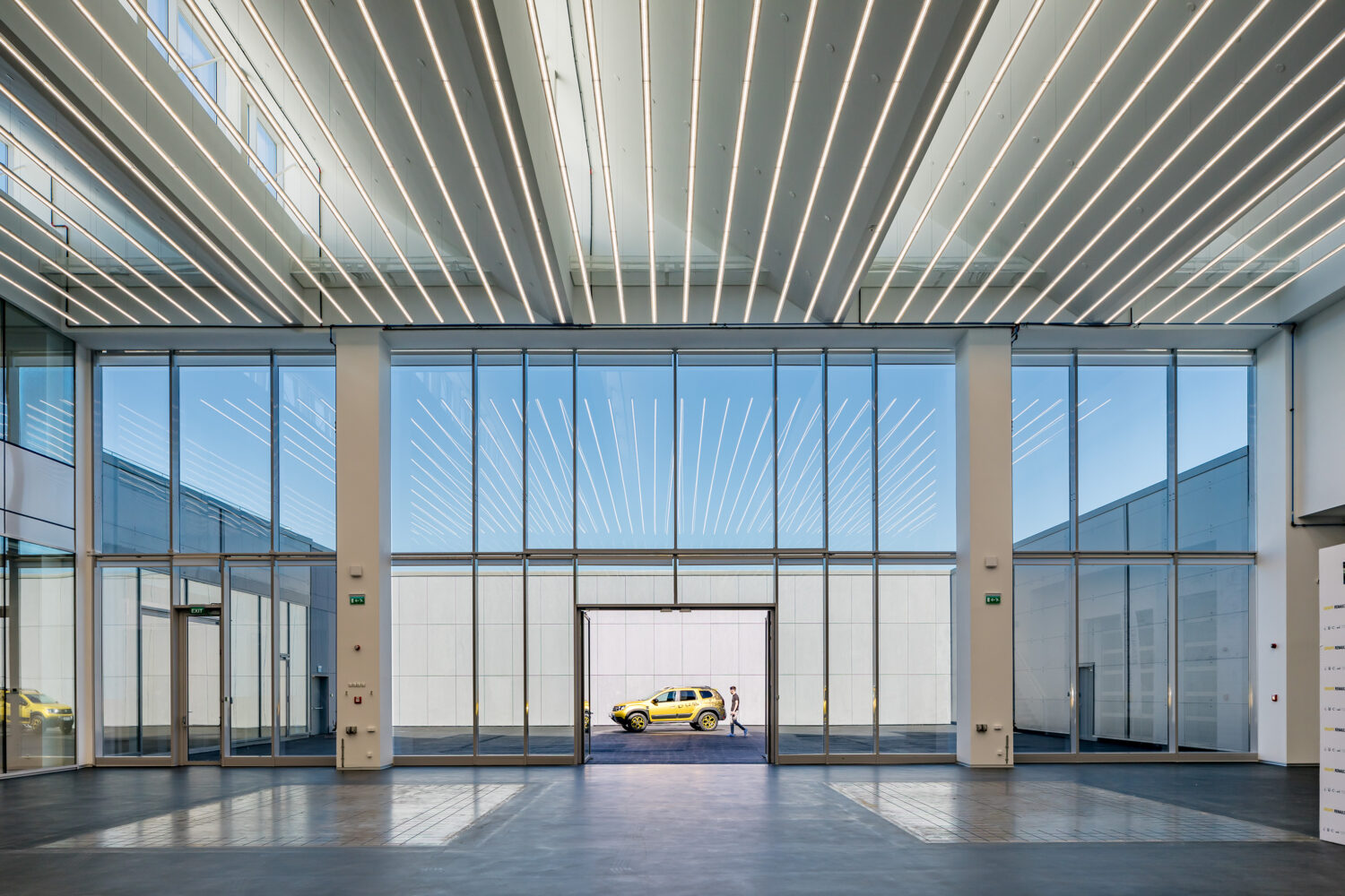 2019 - The new Renault Bucharest Connected centre